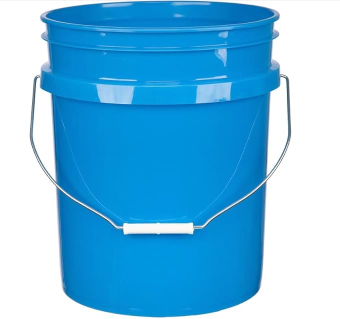 House Naturals 5 Gallon Bucket Pail with Air Tight White Screw on Lid - Food Grade-BPA Free - (Pack of 2) - Made in USA Buckets