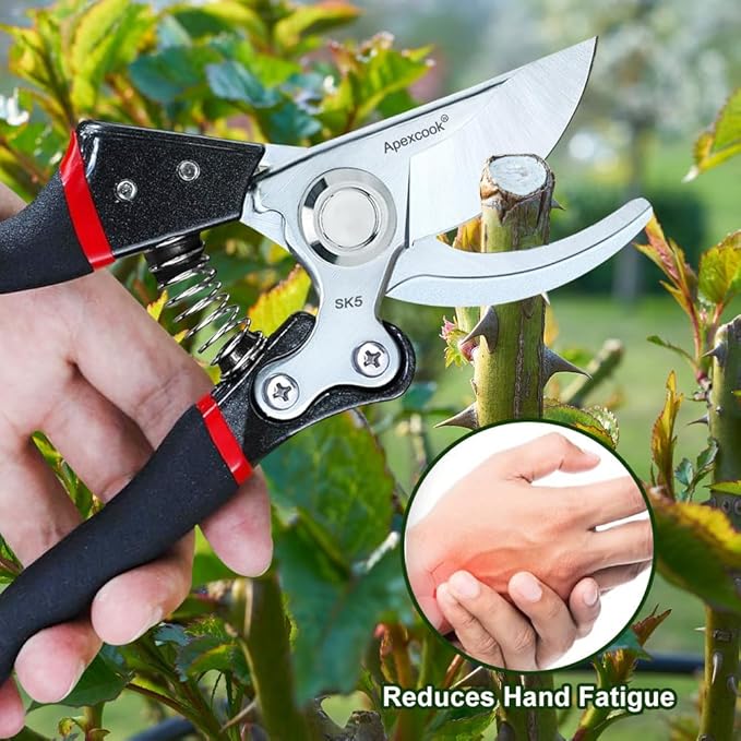 Garden Shears, Handheld Pruning Shears for Heavy Duty, Ergonomic Gardening Tools for Pruning Branches, Plants, Shrubs and Vines, Professional Sharp Garden Scissors (Classic Garden Shears)