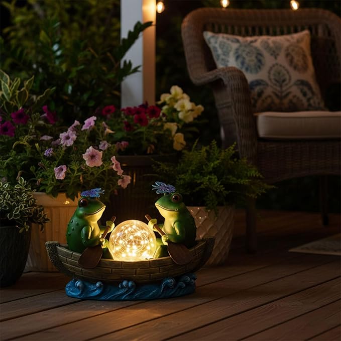 Solar Frog Boating Garden Statue with Ball Light 5.1" Resin Frogs Decor for Home Front Door Patio Porch Balcony Women Gardeners Moms Wives Girlfriends