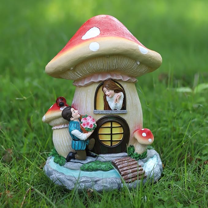 Solar Garden Outdoor Statues Princess and Prince with 4 LED Solar Figurine for Lawn,Patio,Balcony,Yard Decor Unique Housewarming Gift, for Gril,Mom,Grandma,Father,Woman
