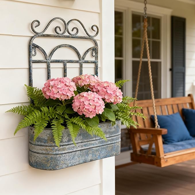Rustic Metal Wall Planter Country Garden Wall Hanging Mount Vase Pocket Outdoor Vintage Hanging Pot Farmhouse Wall Decor for Plants Flowers (Blue)