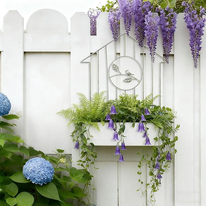 Vintage White Metal Wall Planter, Rustic Farmhouse Hanging Planter for Indoor Outdoor Use, Decorative Wall-Mounted Flower Pot for Succulents, Herbs, Home & Garden Decor