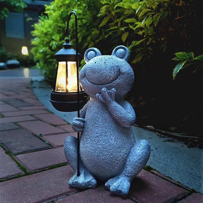 Frog Solar Garden Statues,Resin Frog Figurine Decorations with Solar Lights Lantern, Outdoor Garden Decor Art for Lawn,Yard, Unique Housewarming Gift for Women Mom Grandma