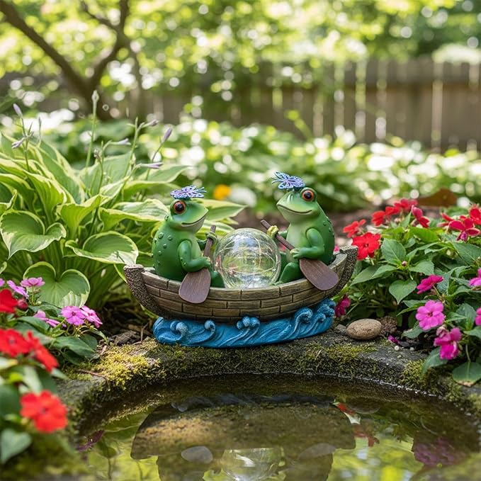 Solar Frog Boating Garden Statue with Ball Light 5.1" Resin Frogs Decor for Home Front Door Patio Porch Balcony Women Gardeners Moms Wives Girlfriends